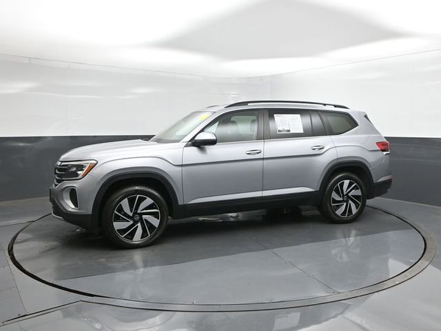 Used 2024 Volkswagen Atlas SE FWD image 30
