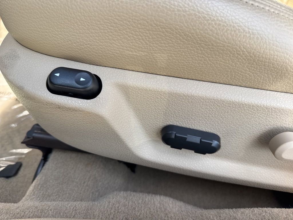 Used 2006 Ford Mustang GT image 11