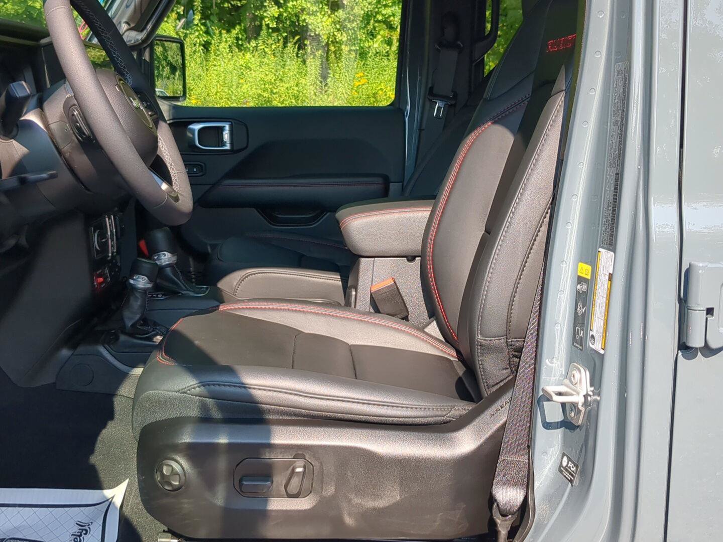 Used 2026 Jeep Gladiator Rubicon AWD/4WD image 11