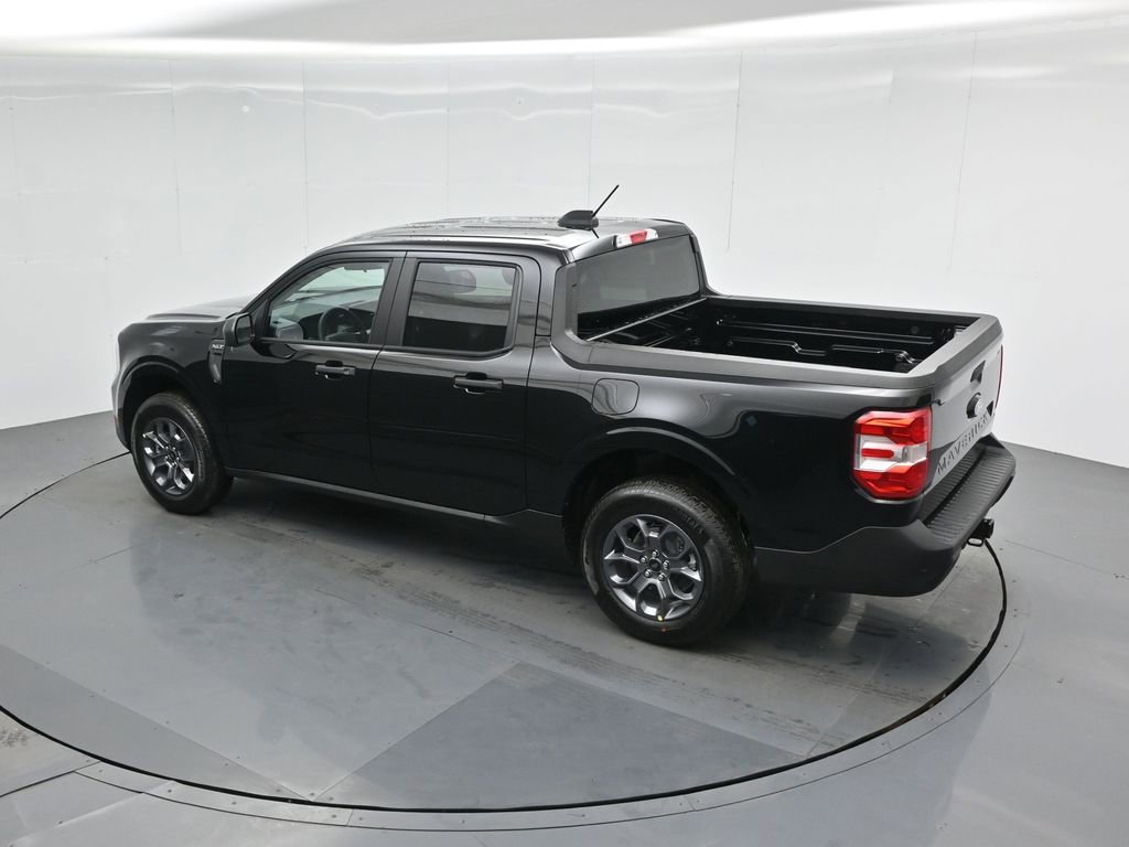 Used 2025 Ford Maverick XLT FWD image 40