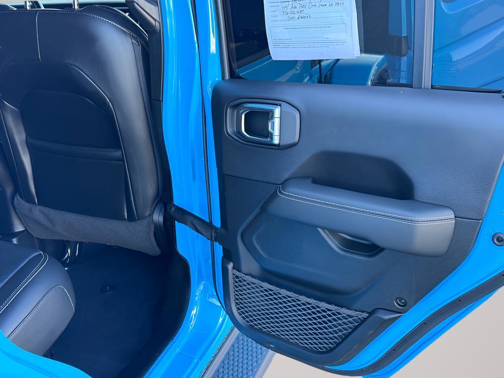 Used 2021 Jeep Wrangler Unlimited Sahara image 32