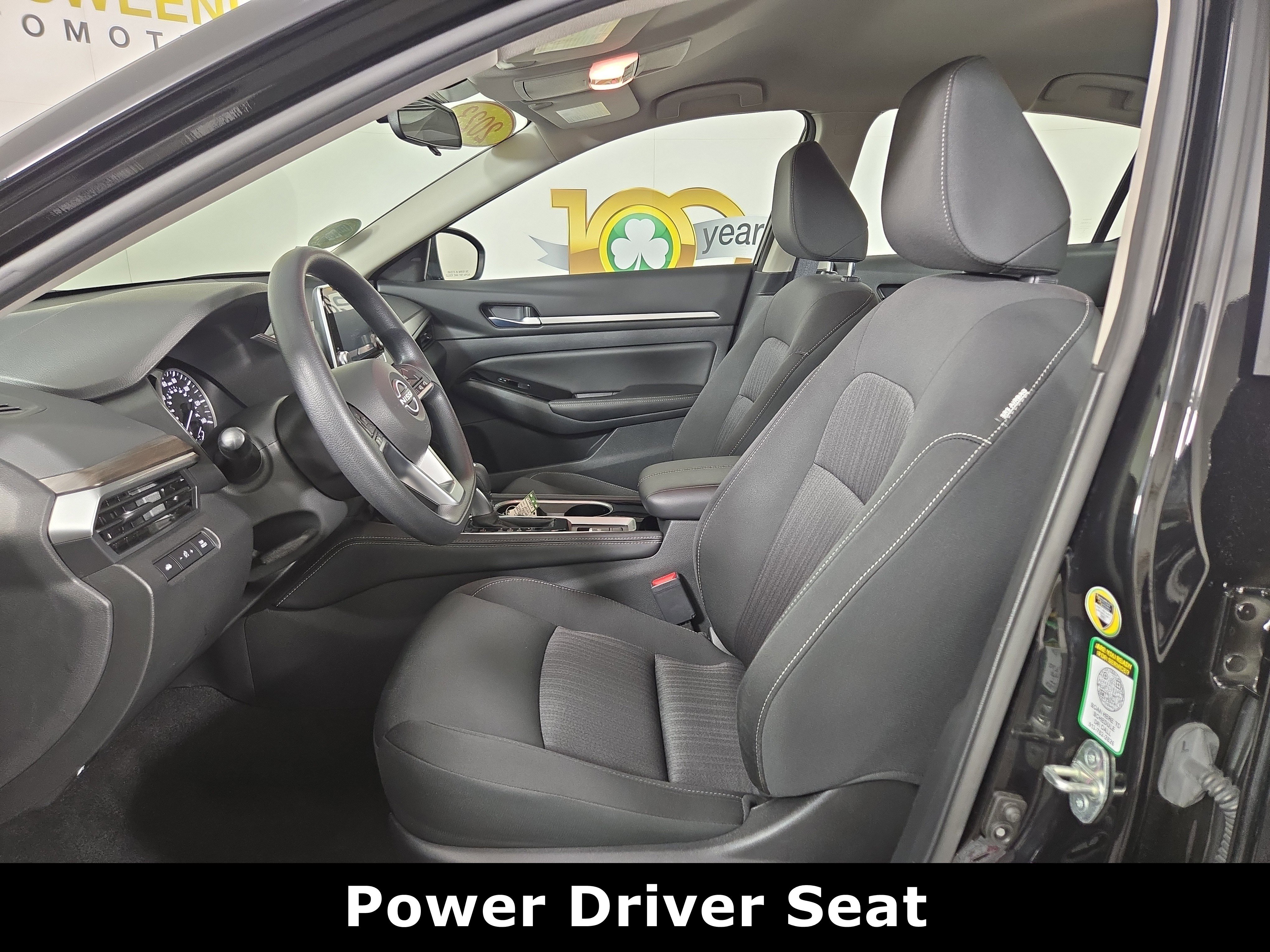 Used 2023 Nissan Altima 2.5 SV image 11