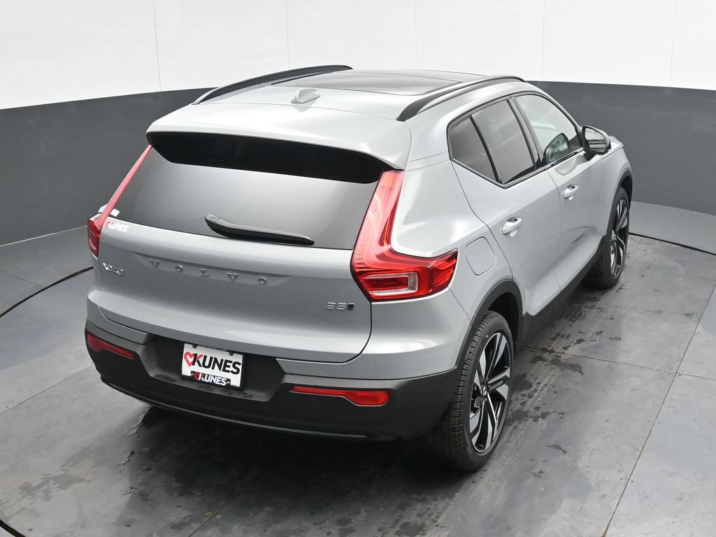 Used 2025 Volvo XC40 B5 Ultra w/ Climate Package AWD/4WD image 40