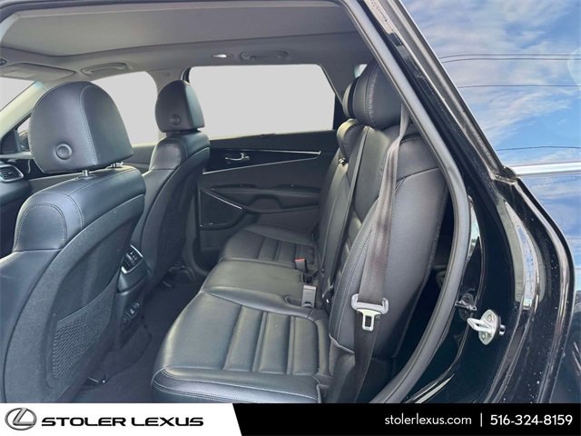 Used 2019 Kia Sorento SX w/ SX Touring Package image 17