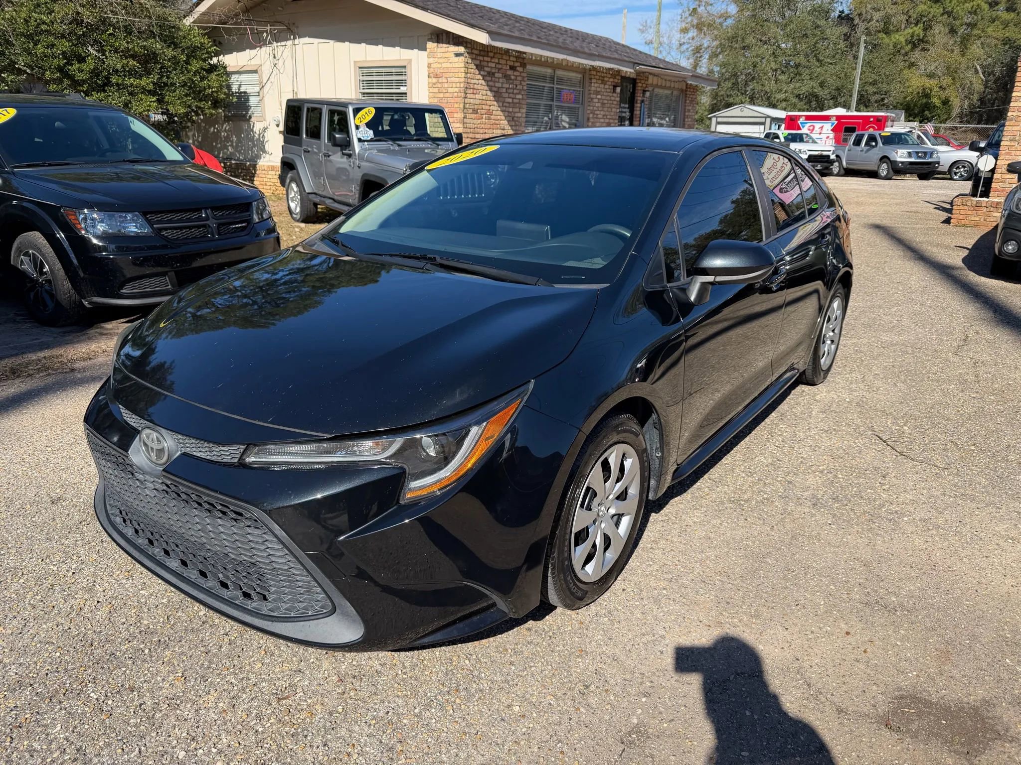 Used 2020 Toyota Corolla LE