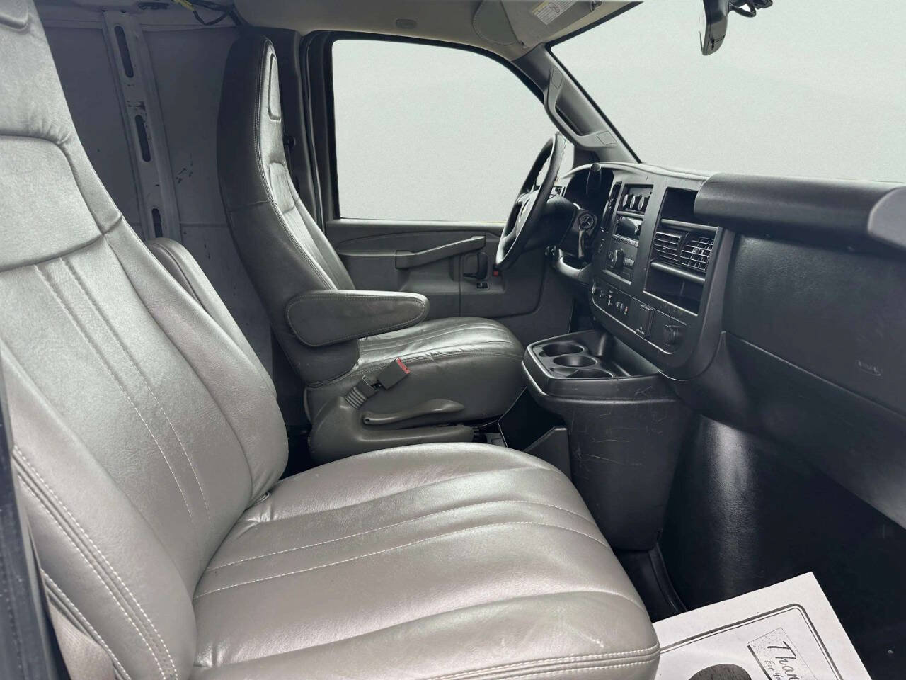 Used 2020 Chevrolet Express 2500 Extended w/ Driver Convenience Package RWD image 21