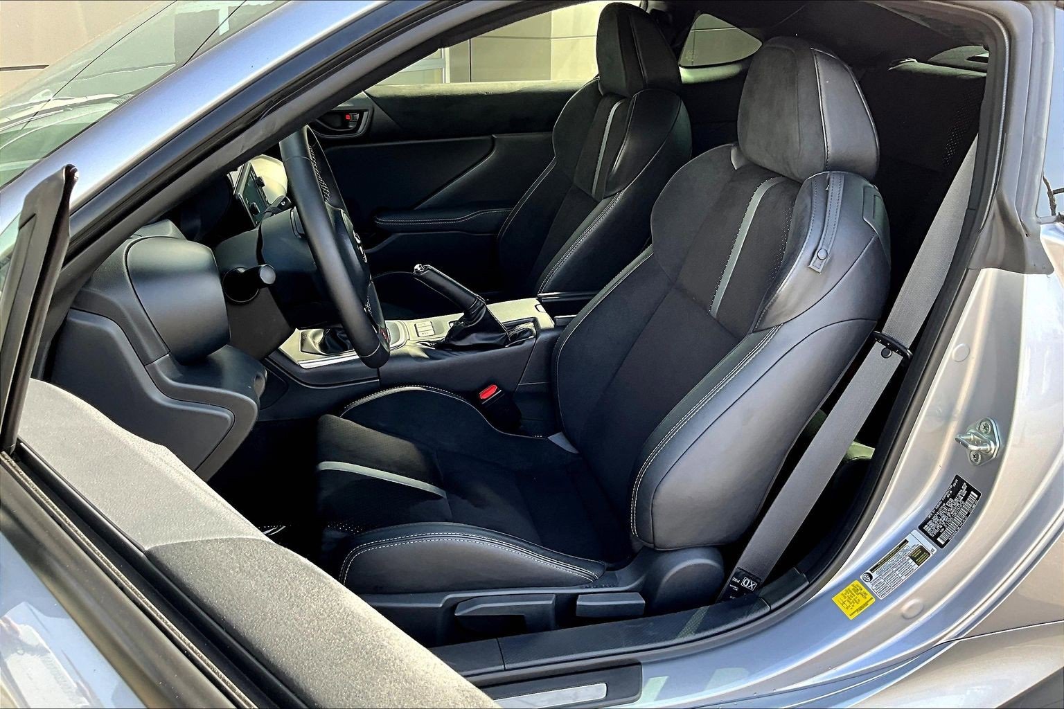 Used 2024 Toyota GR86 Premium image 25