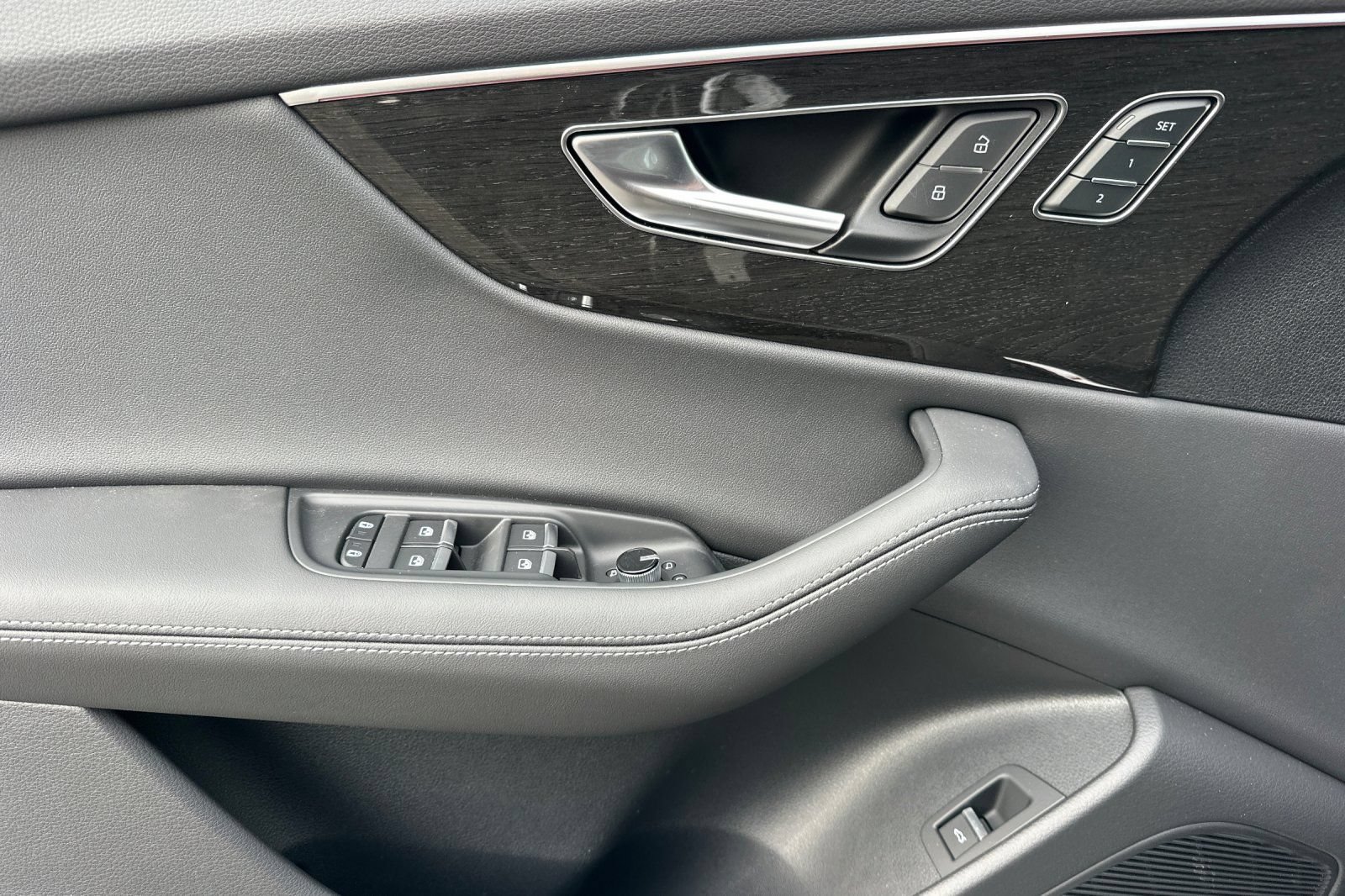 New 2026 Audi Q8 Premium Plus AWD/4WD image 10