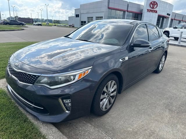 Used 2018 Kia Optima S w/ Panoramic Sunroof Package