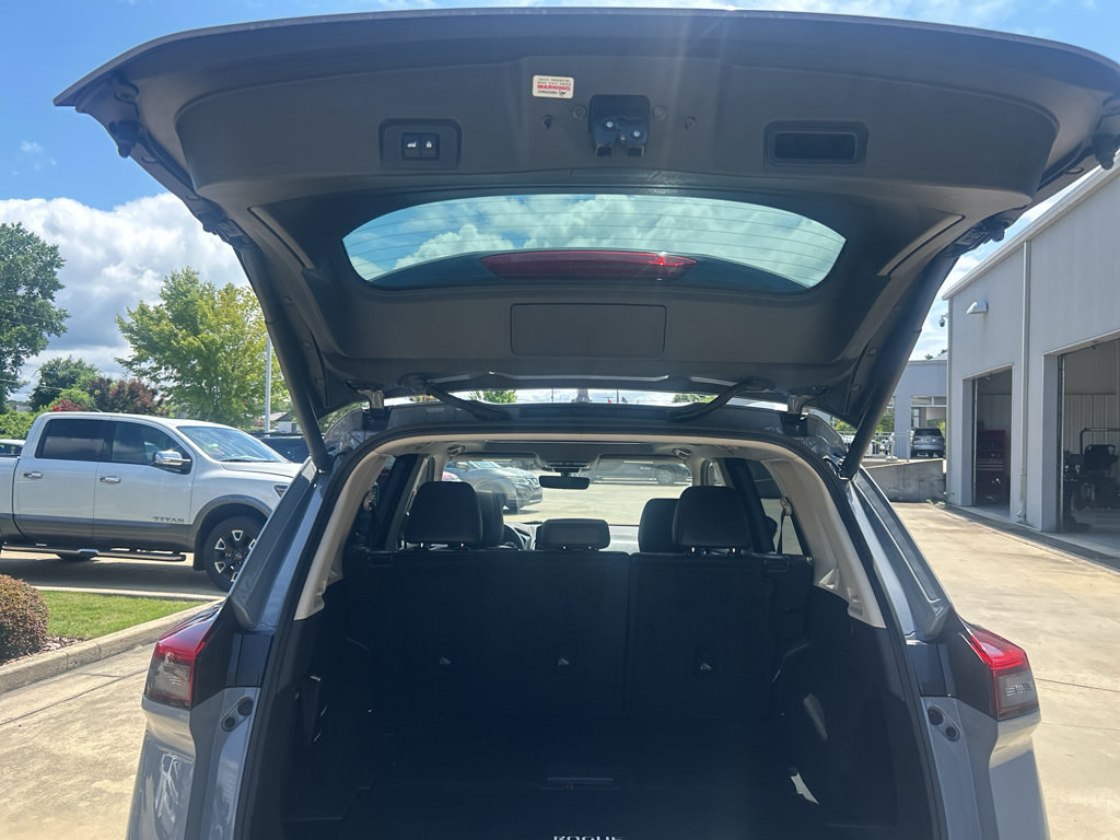 Certified 2023 Nissan Rogue Platinum w/ Platinum Premium Package AWD/4WD image 10