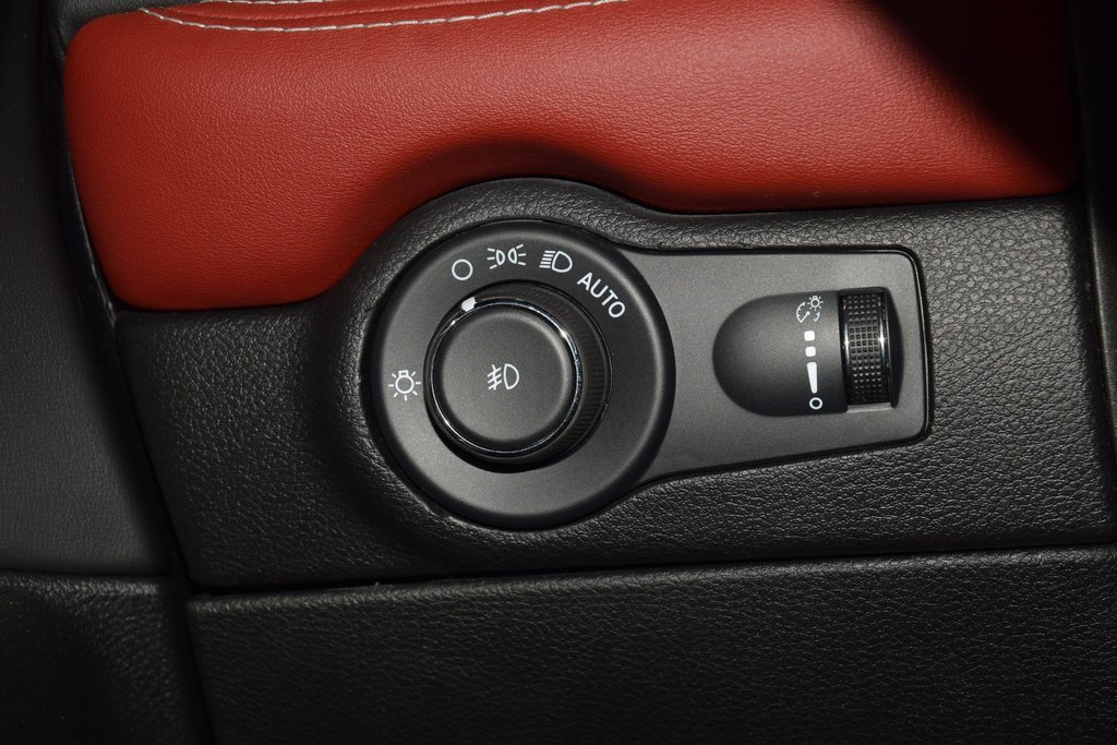 Used 2022 Dodge Durango SRT w/ Premium Interior Group image 38