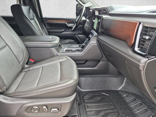 Certified 2024 GMC Sierra 3500 Denali AWD/4WD image 20