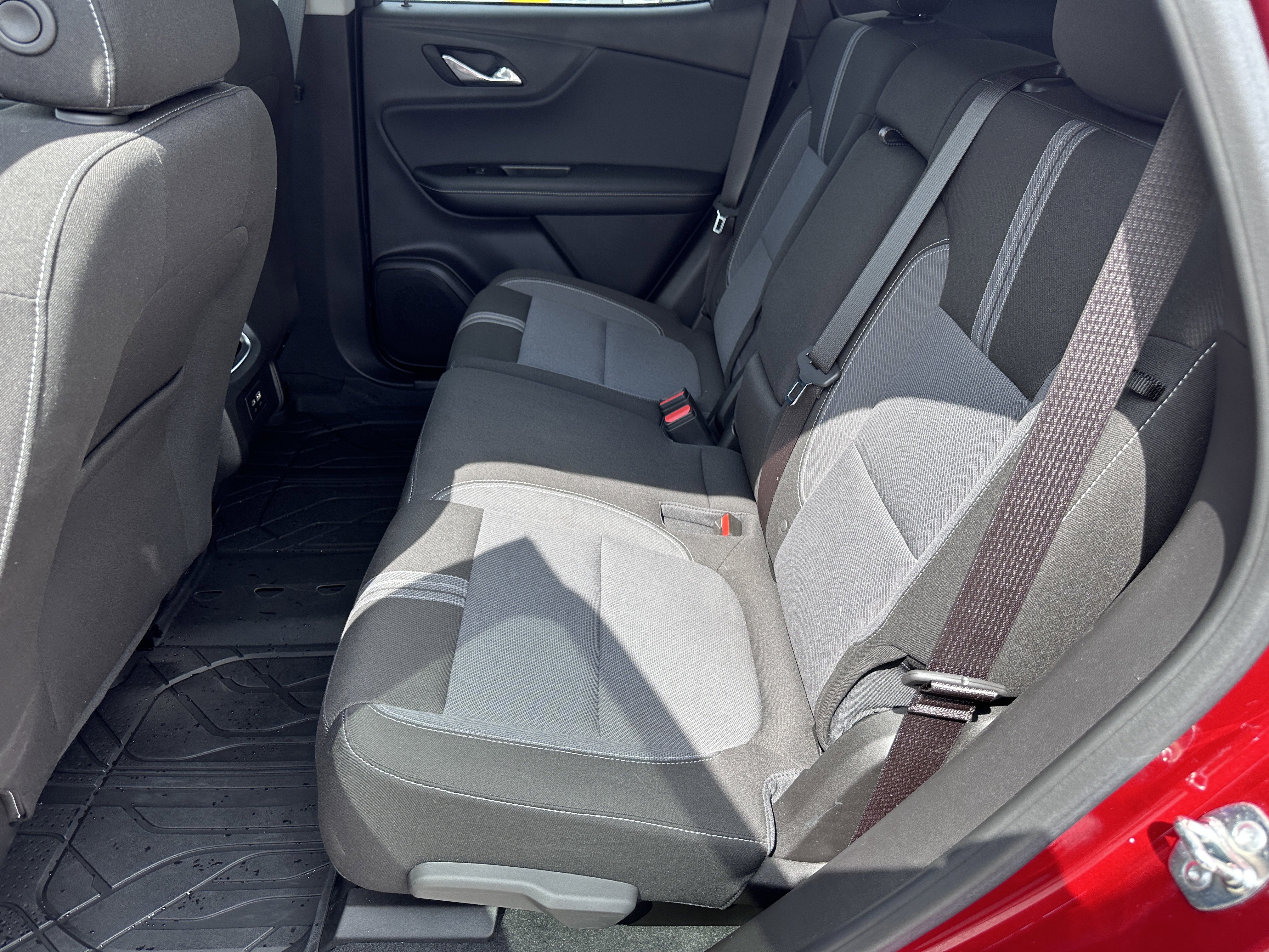 Used 2024 Chevrolet Blazer LT w/ Convenience Package image 11