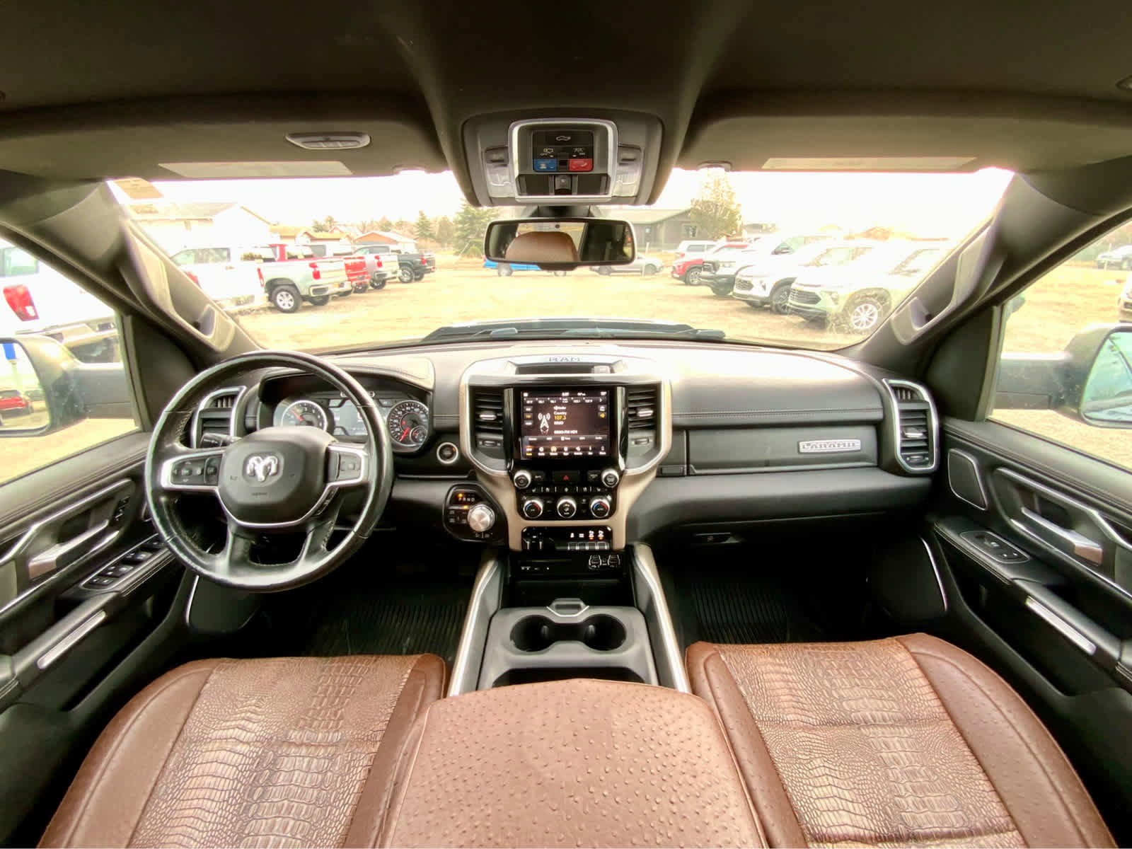 Used 2019 RAM 1500 Laramie image 33