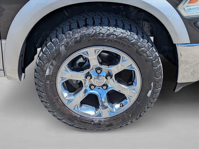 Used 2016 RAM 1500 Laramie w/ Convenience Group AWD/4WD image 25