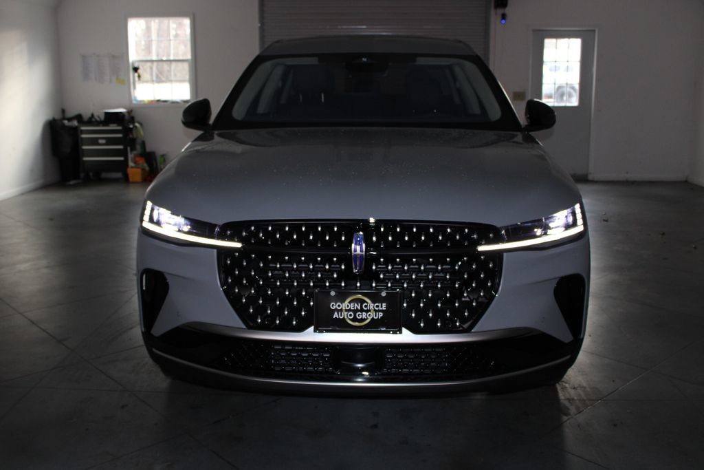 New 2026 Lincoln Nautilus Premier image 52