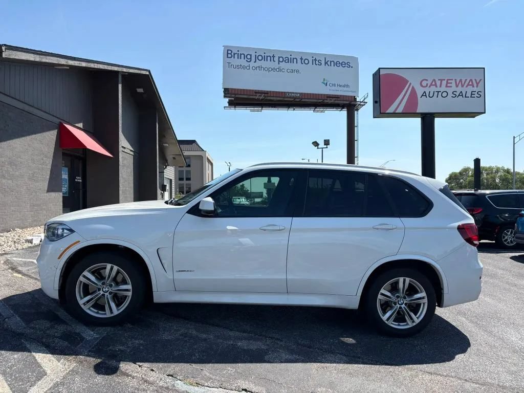 Used 2018 BMW X5 xDrive50i AWD/4WD image 2
