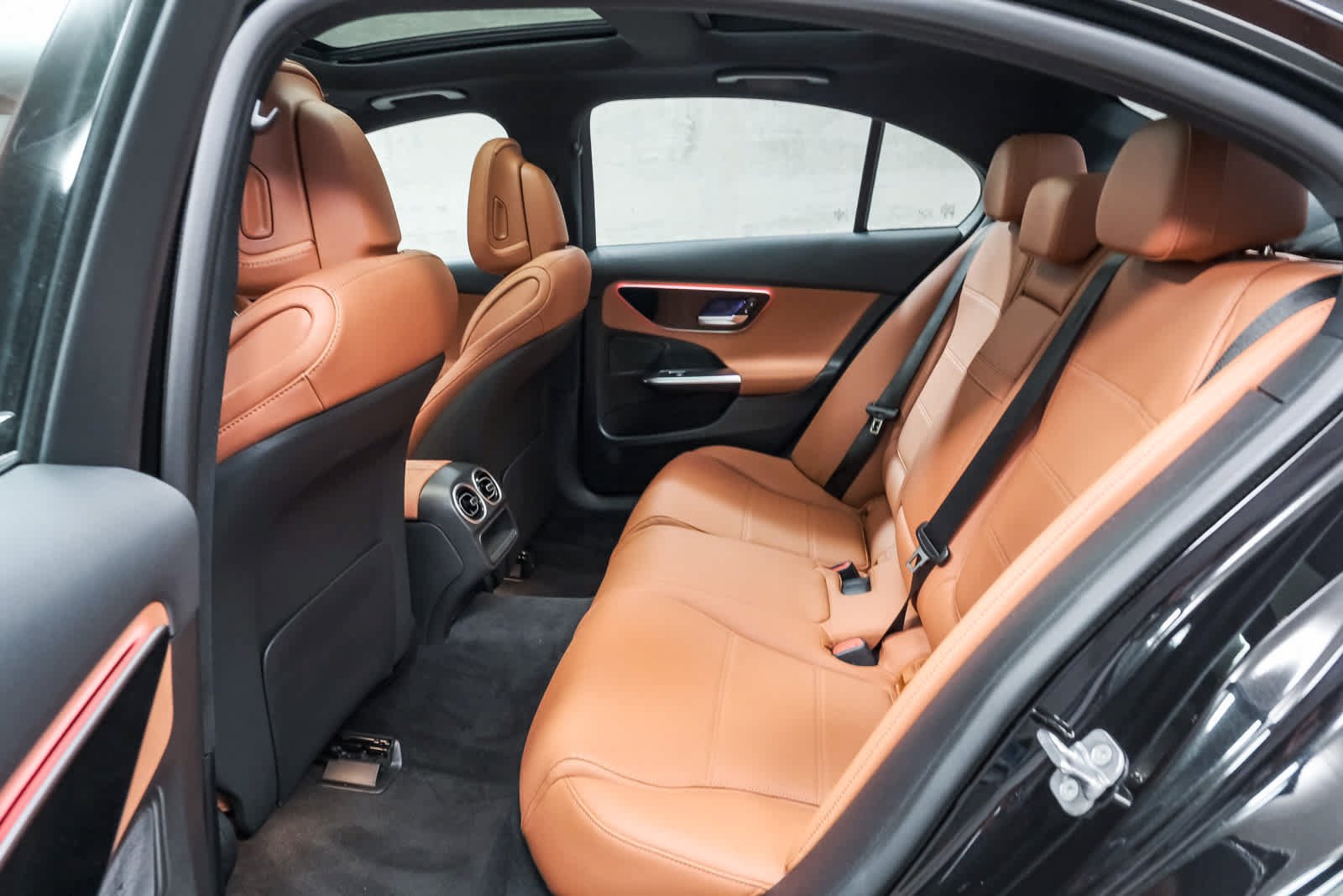 Used 2026 Mercedes-Benz C 300 Sedan image 23