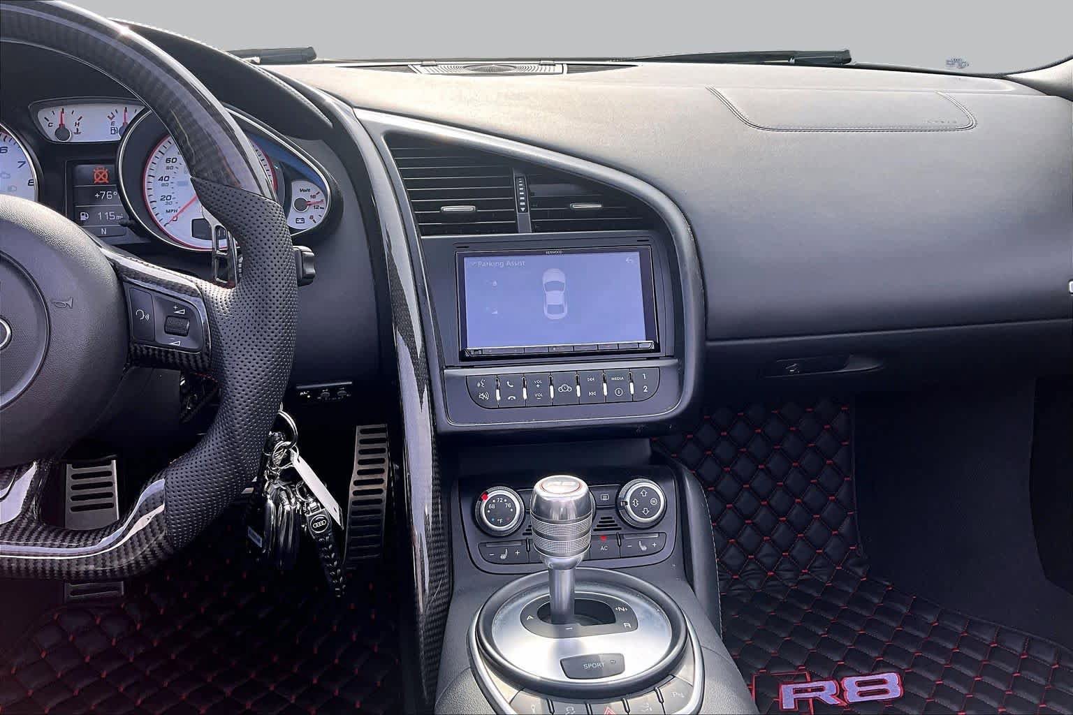 Used 2011 Audi R8 V10 AWD/4WD image 6
