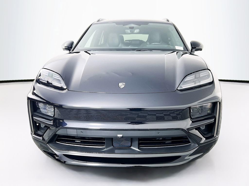 New 2026 Porsche Macan Turbo Electric image 6