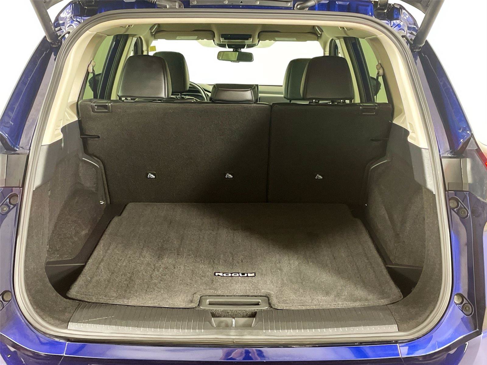 Used 2026 Nissan Rogue SL AWD/4WD image 25