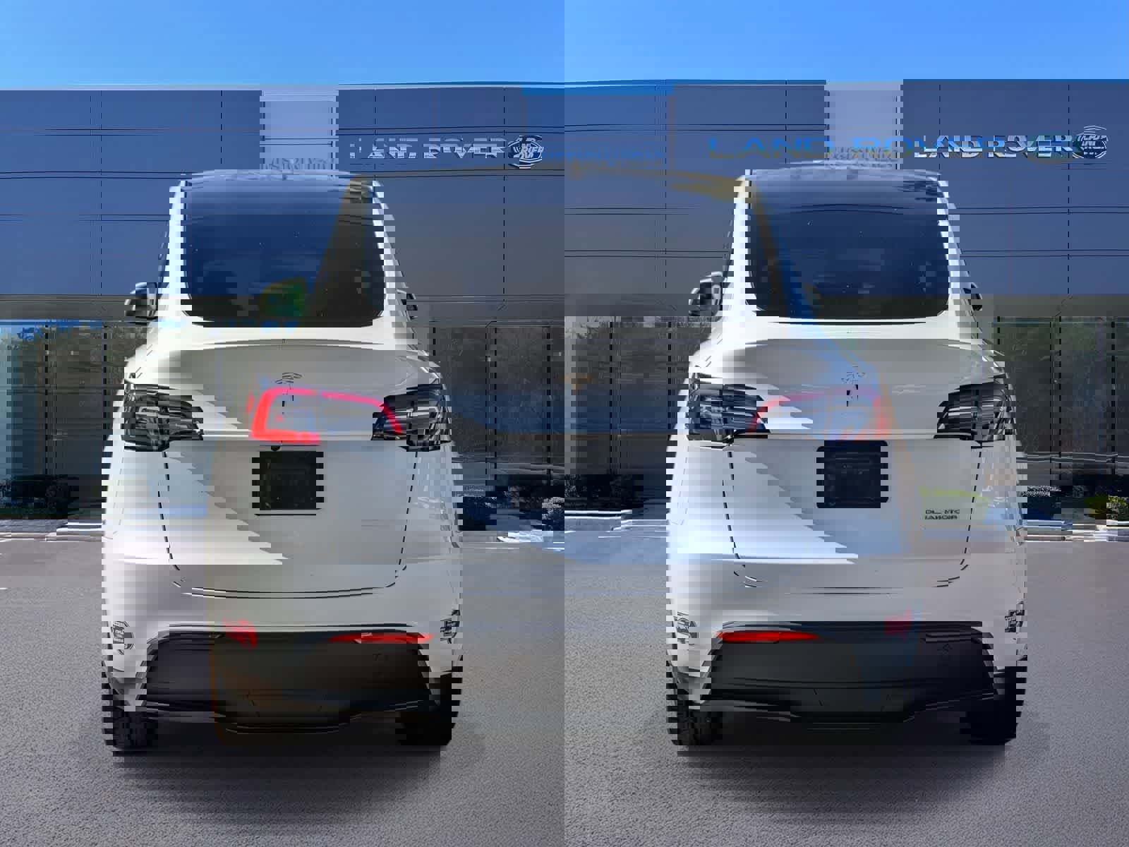 Used 2023 Tesla Model Y Long Range image 5