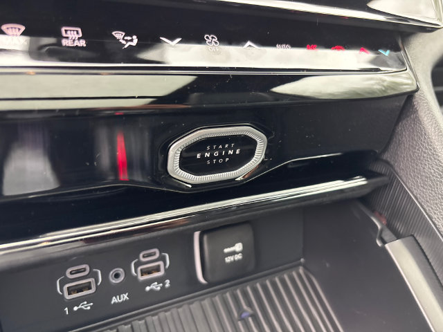 New 2027 Jeep Grand Cherokee Limited AWD/4WD image 19