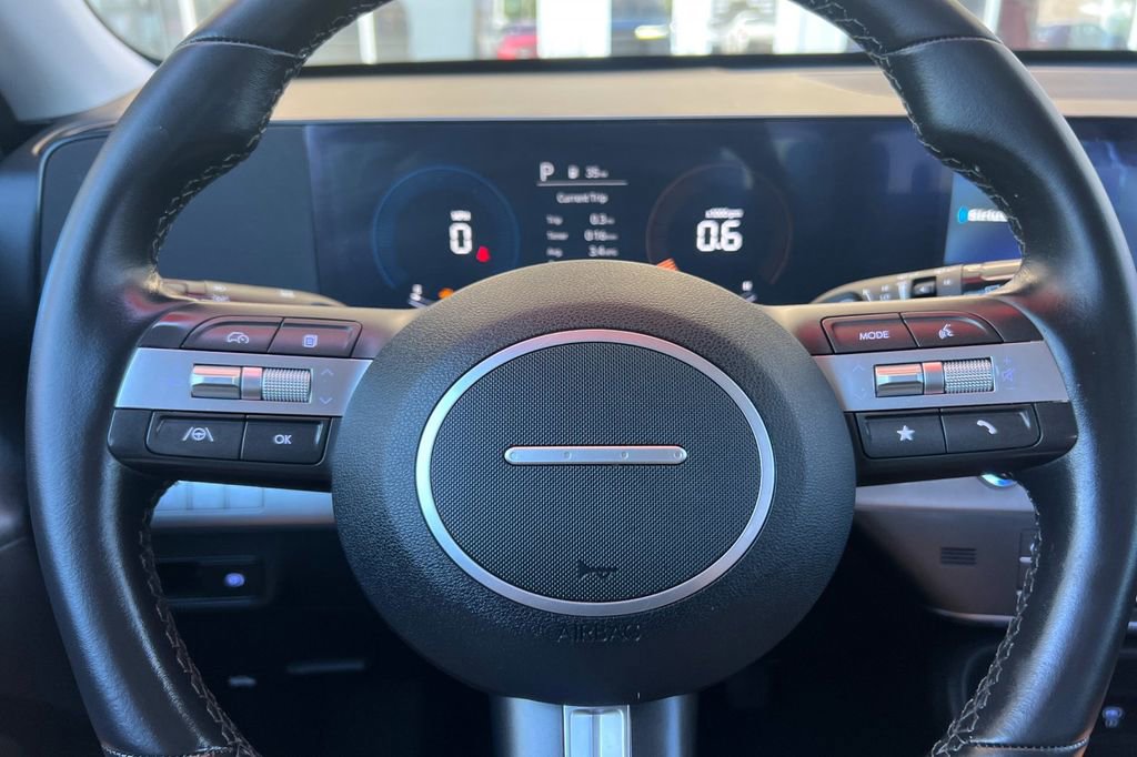 Used 2024 Hyundai Kona SEL AWD/4WD image 25