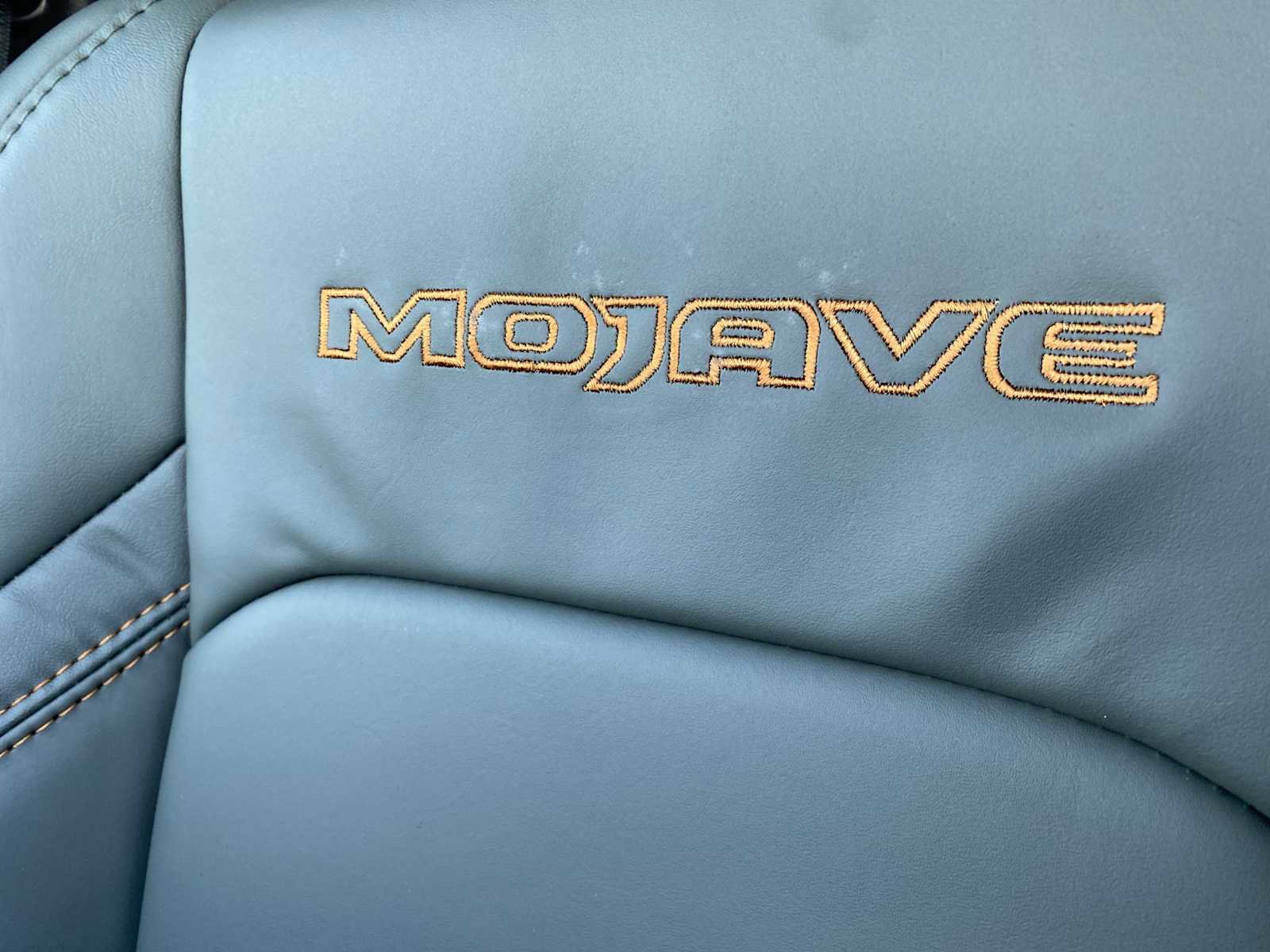 New 2026 Jeep Gladiator Mojave image 14