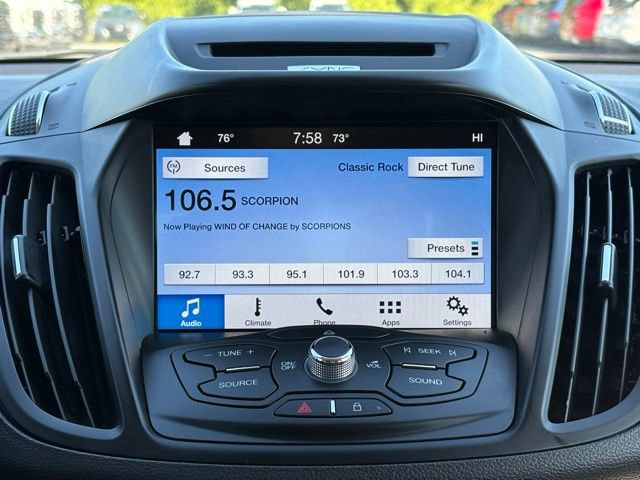 Used 2016 Ford Escape SE w/ Equipment Group 201A FWD image 18