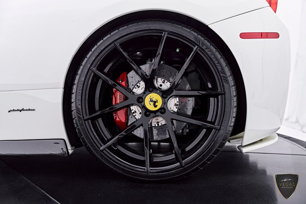 Used 2014 Ferrari 458 Spider RWD image 38
