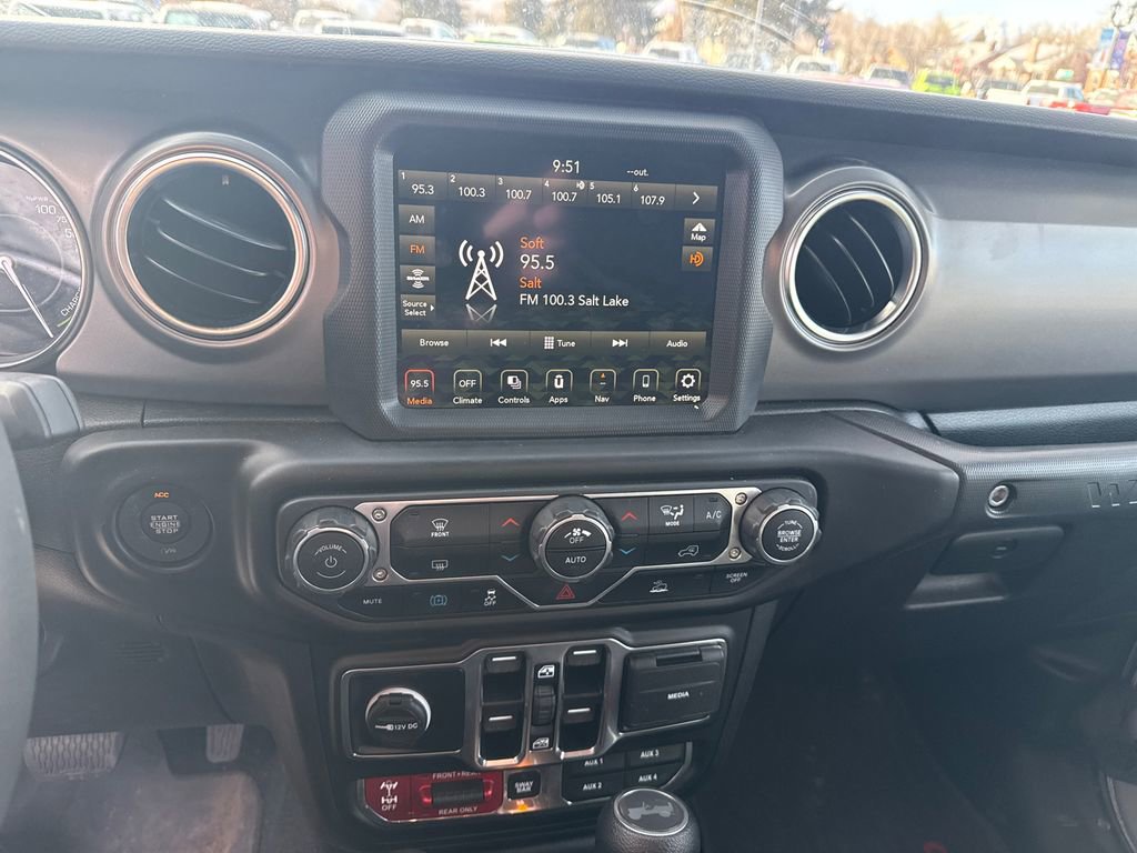 Used 2023 Jeep Wrangler Unlimited Rubicon 4xe image 19