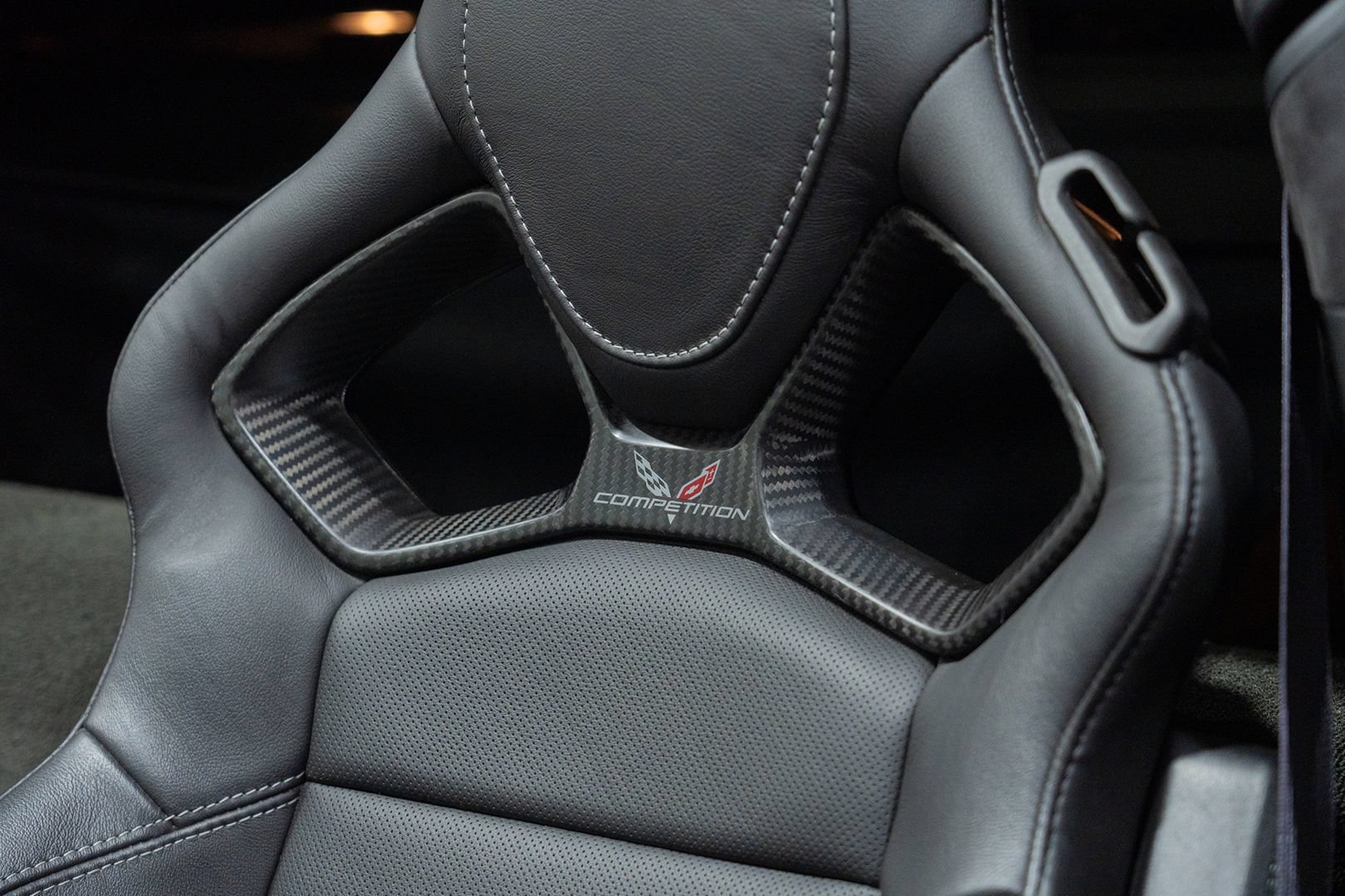 Used 2016 Chevrolet Corvette Z06 w/ 3LZ Preferred Equipment Group RWD image 29