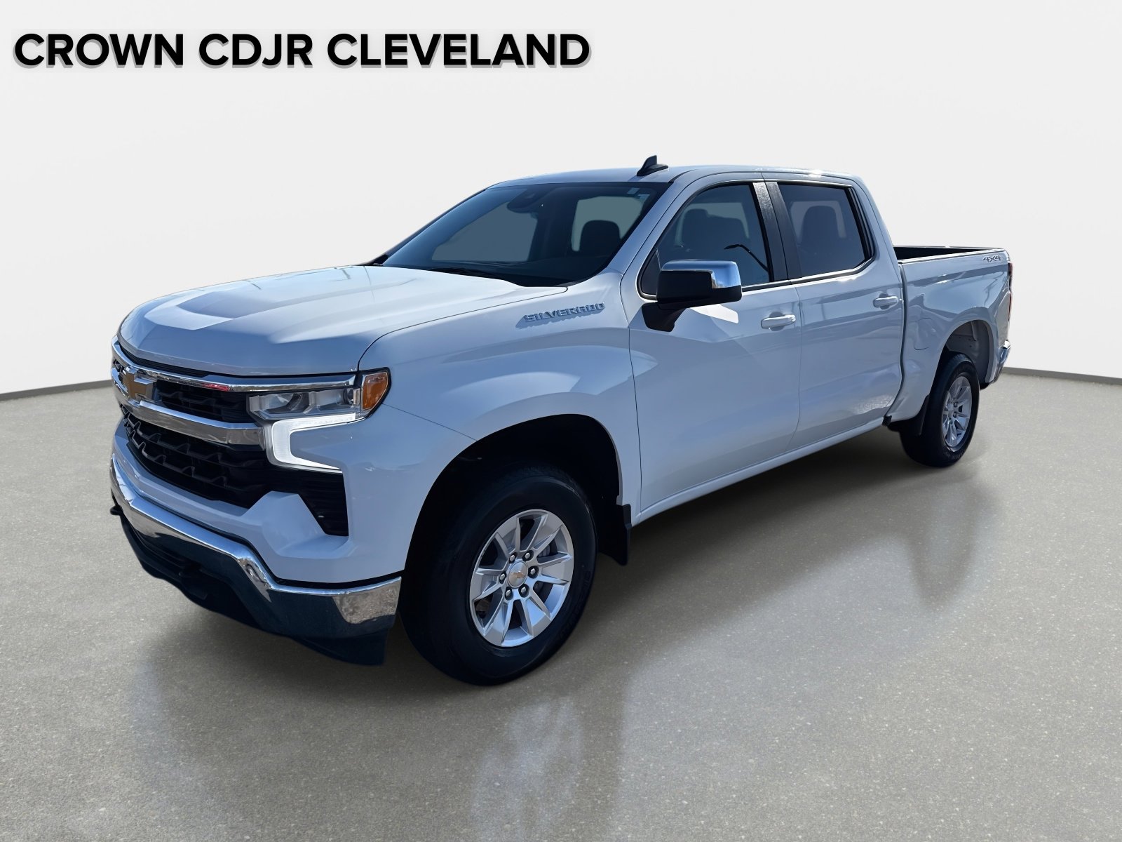 Used 2025 Chevrolet Silverado 1500 LT image 9