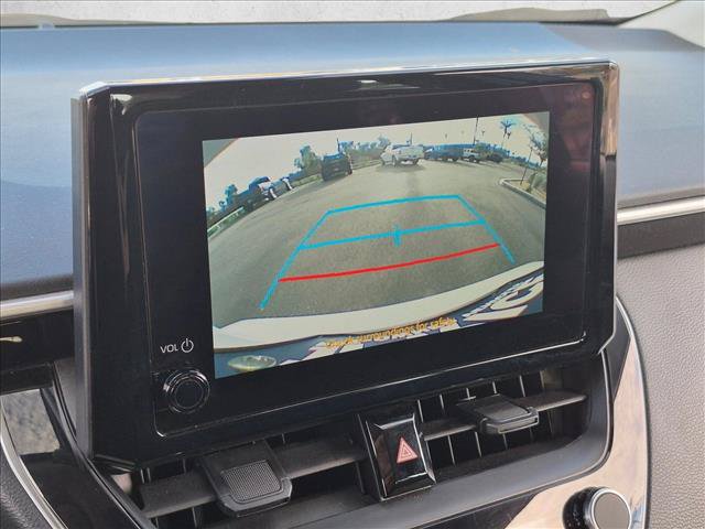 Used 2025 Toyota Corolla LE FWD image 18