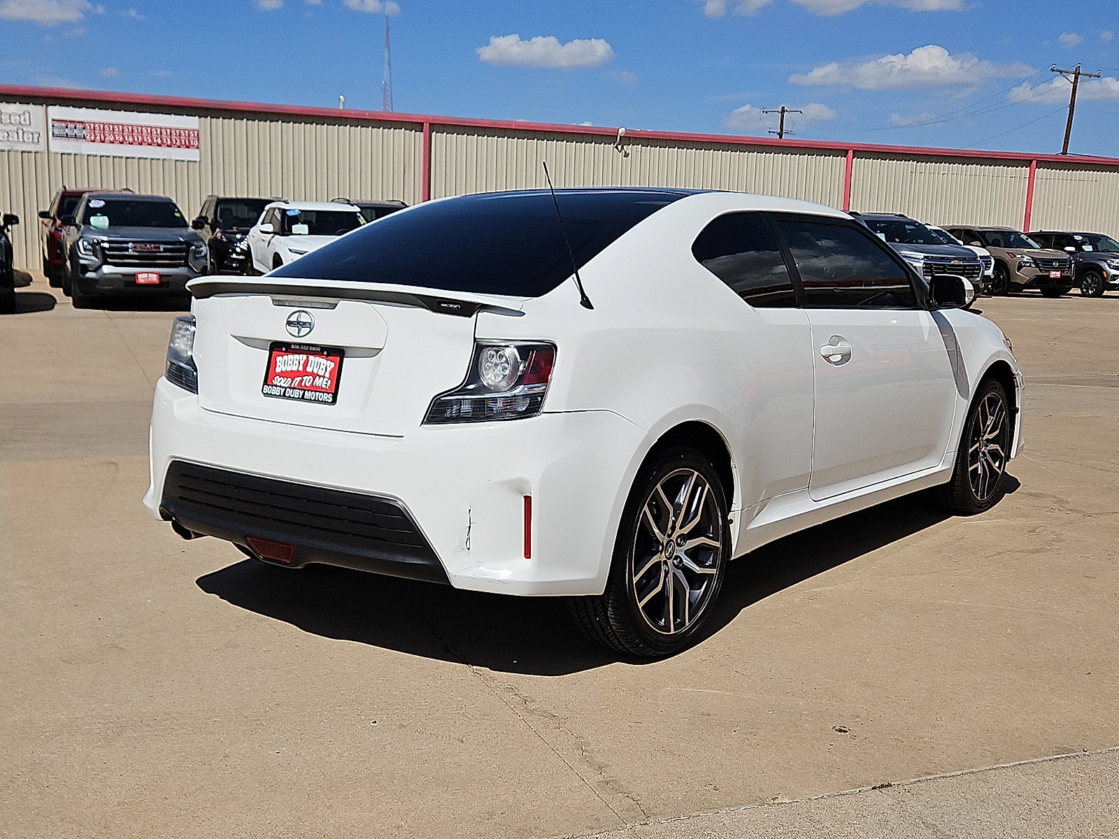 Used 2014 Scion tC FWD image 4