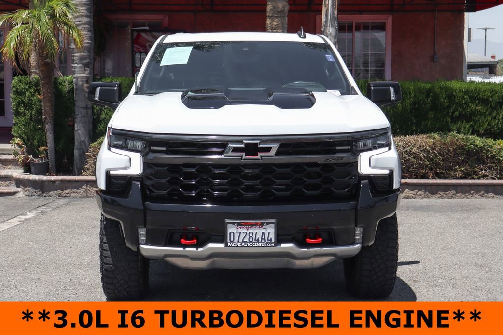 Used 2024 Chevrolet Silverado 1500 ZR2 w/ Technology Package AWD/4WD image 3