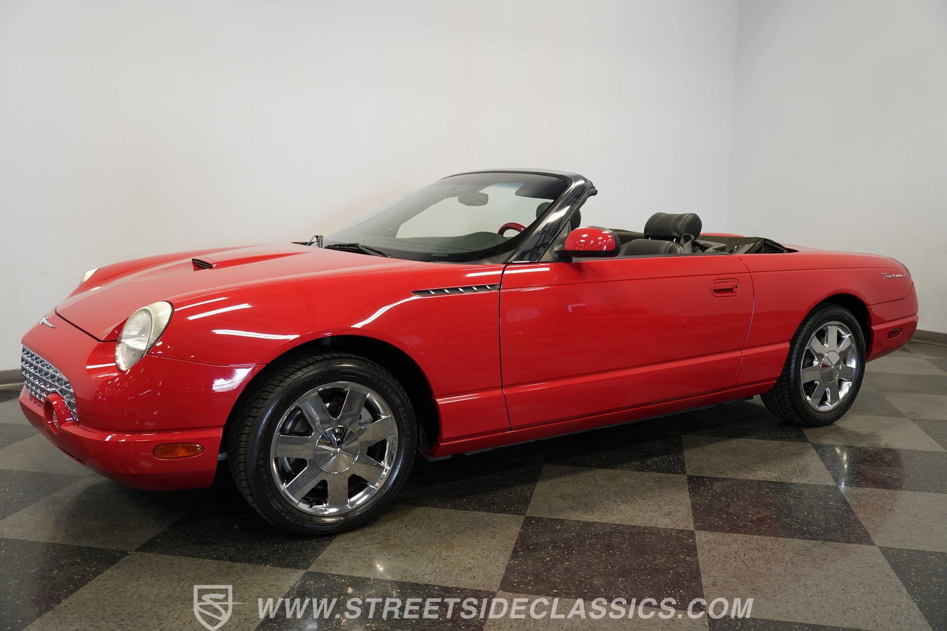 Used 2002 Ford Thunderbird RWD image 6