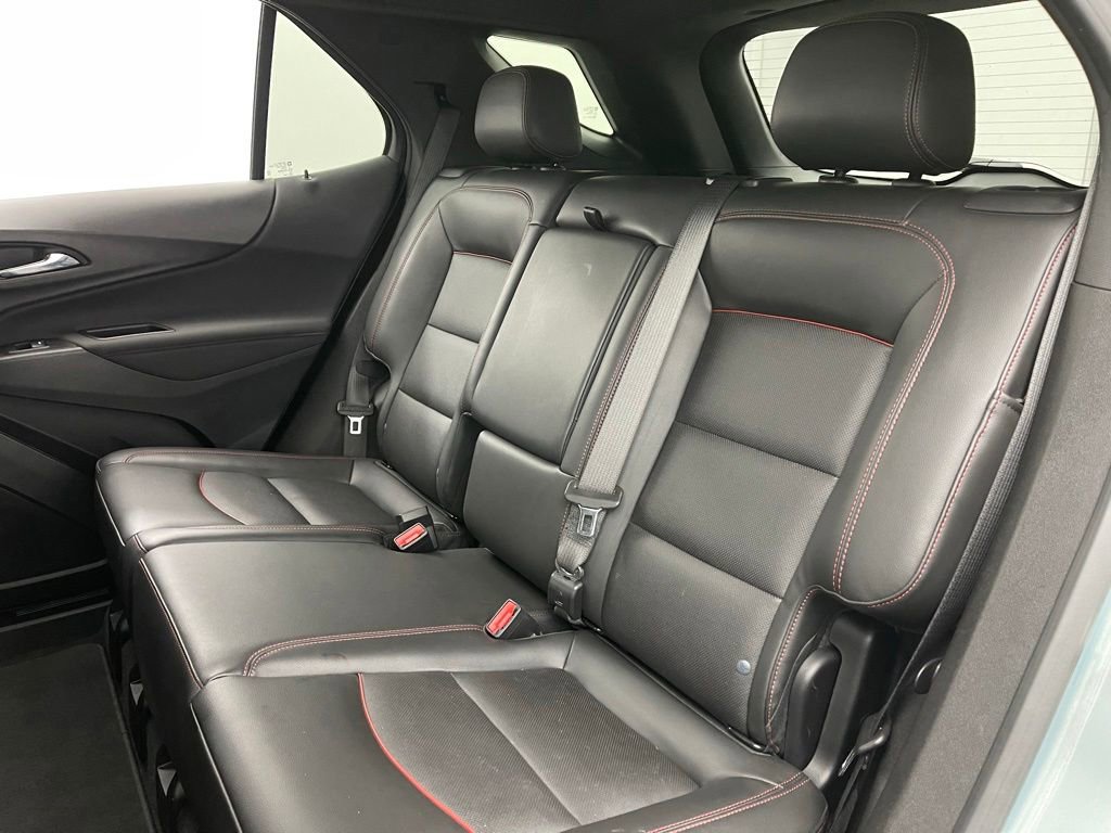 Used 2022 Chevrolet Equinox RS w/ RS Leather Package AWD/4WD image 39