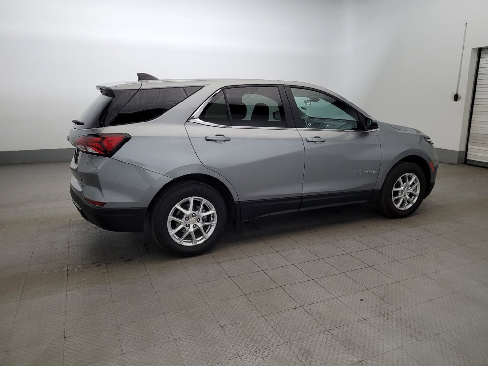 Used 2023 Chevrolet Equinox LT w/ Driver Convenience Package image 10