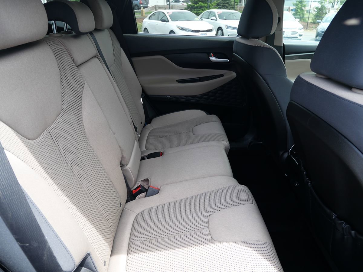 Used 2022 Hyundai Santa Fe SEL AWD/4WD image 30