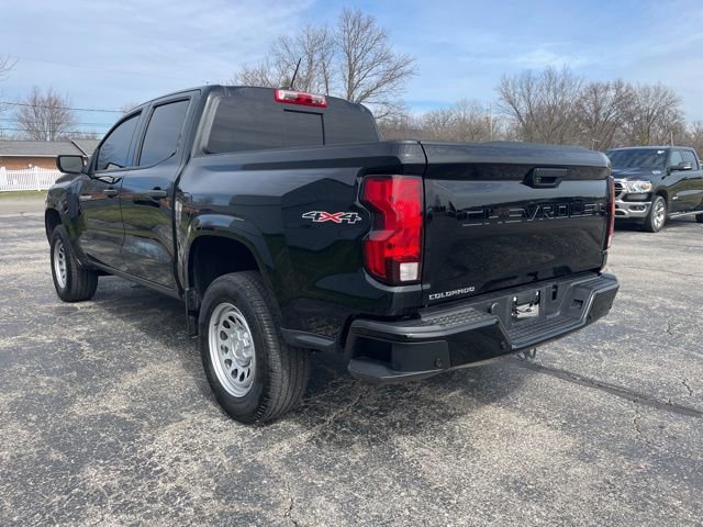 Used 2024 Chevrolet Colorado W/T w/ Safety Package image 2