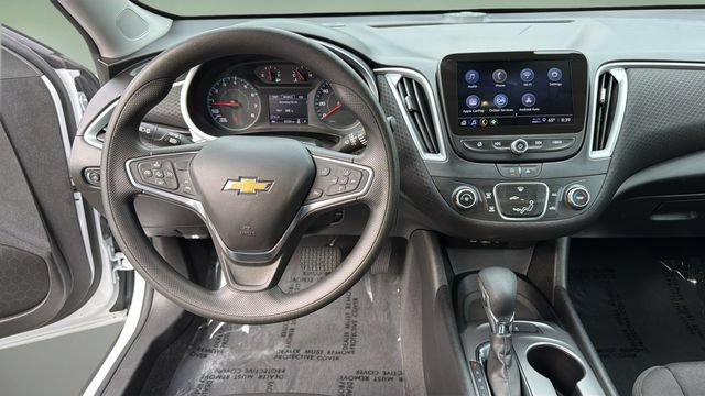 Used 2024 Chevrolet Malibu LS FWD image 10