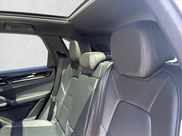 Used 2022 Porsche Cayenne AWD/4WD image 14