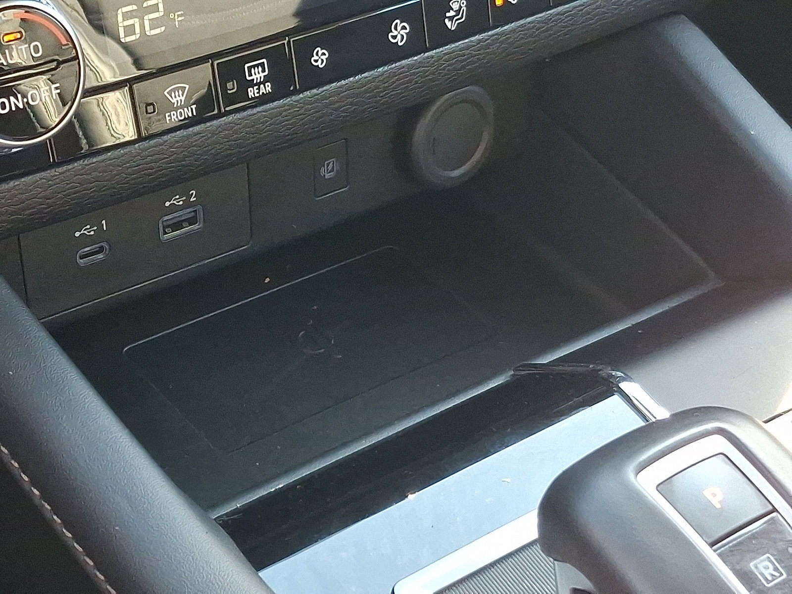 Used 2024 Mitsubishi Outlander SE image 24