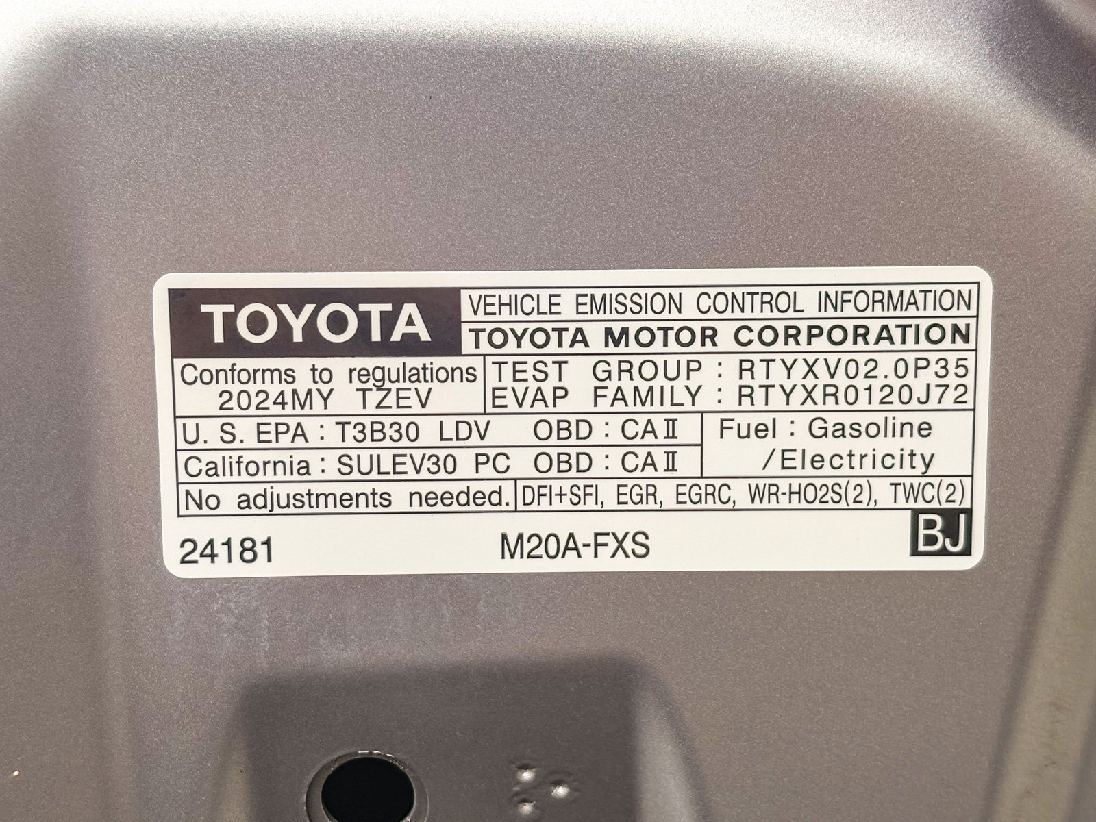 Used 2024 Toyota Prius Prime Premium w/ Advanced Technology Package FWD image 27