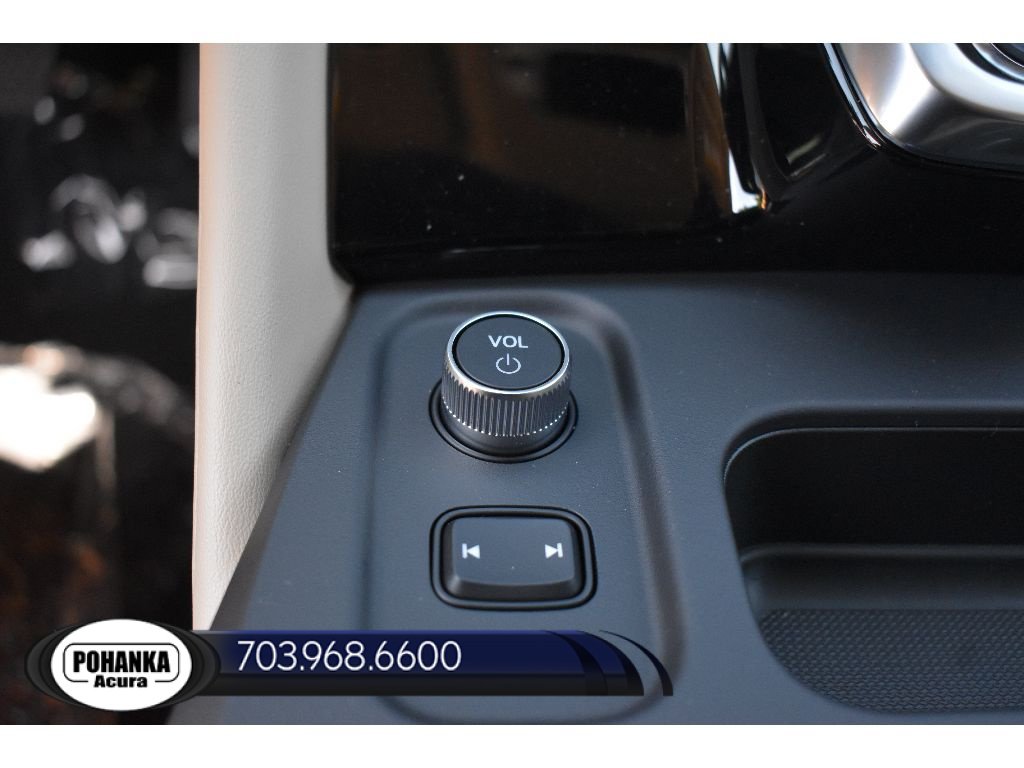 New 2026 Acura MDX w/ Technology Package AWD/4WD image 17