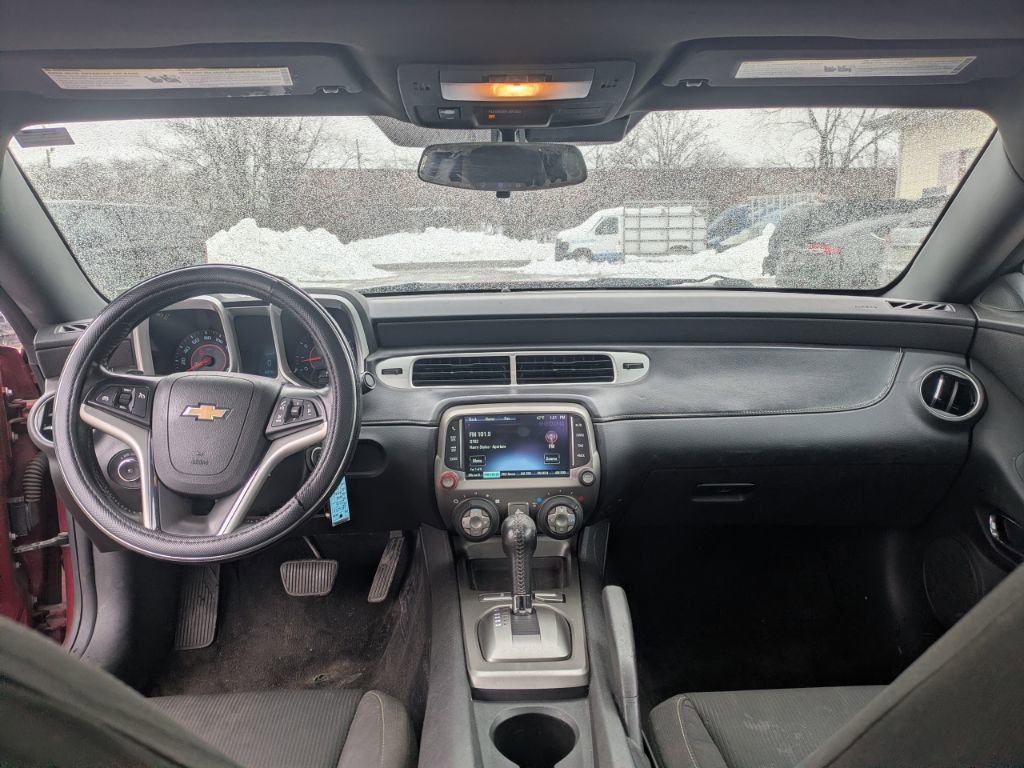 Used 2015 Chevrolet Camaro LT w/ RS Package image 17