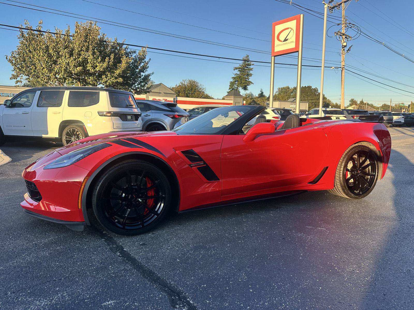 Used 2019 Chevrolet Corvette Grand Sport w/ Carbon Flash Badge Package RWD image 6