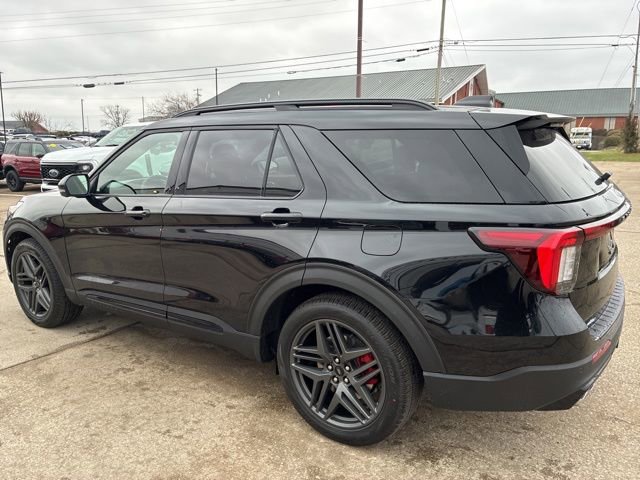 Used 2026 Ford Explorer ST image 6